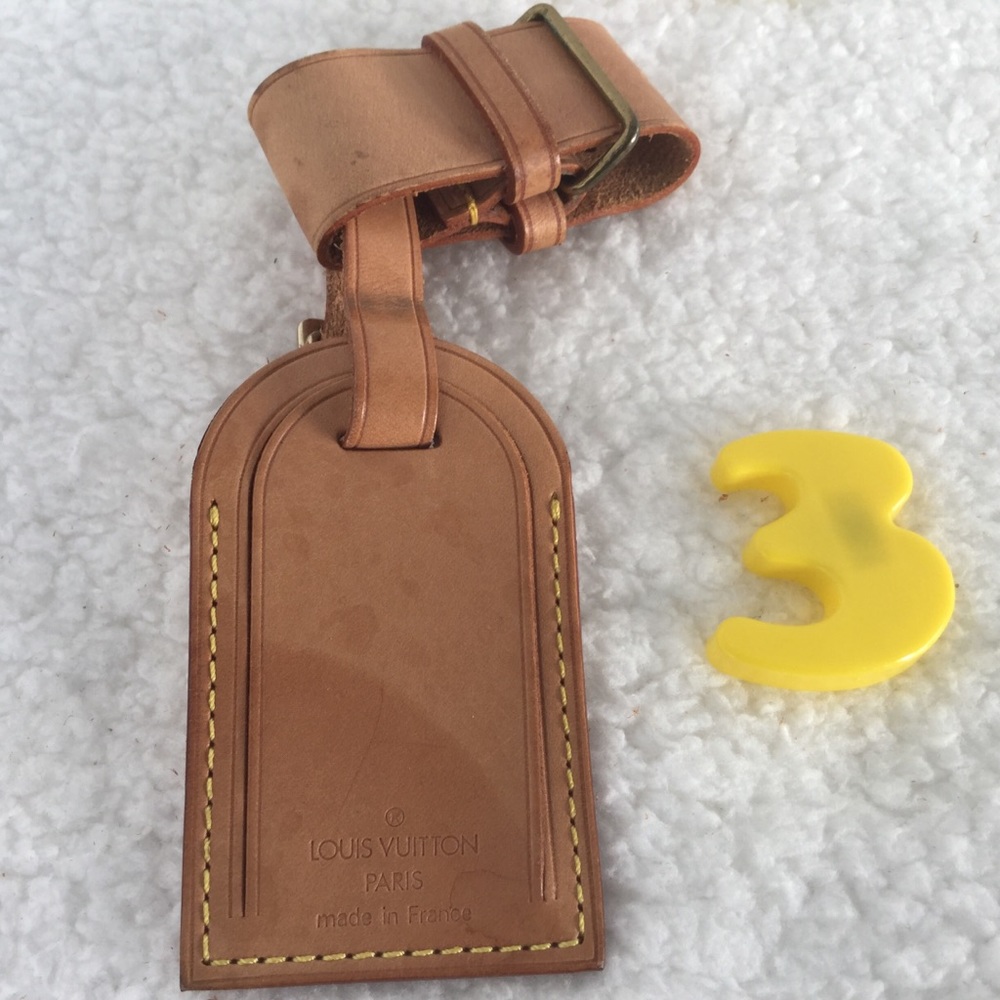 Authentic Louis Vuitton Luggage Tag & Poignet - Picture 2 of 8